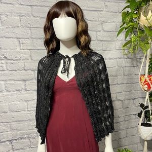 Stunning Vintage Knit/ Crocheted Cape